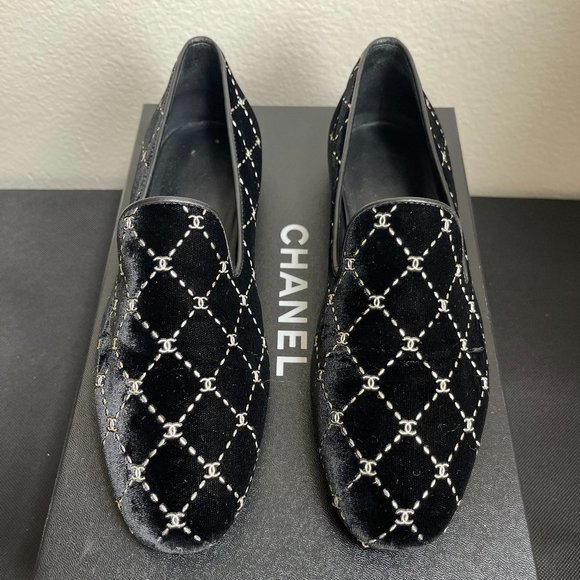 Chanel Mocassins - Loafers - Picture 1 of 15